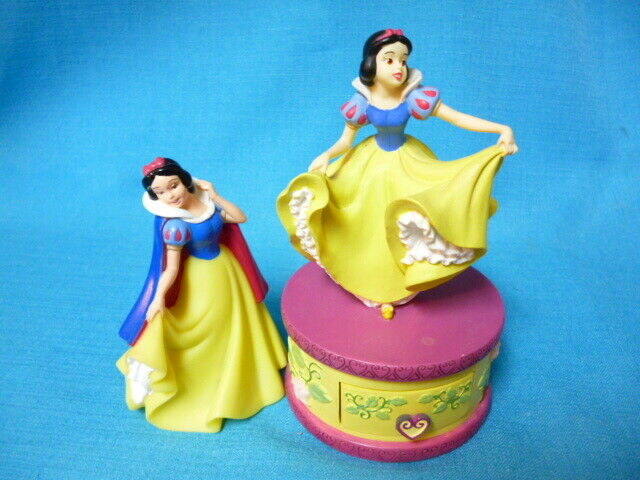 Lot Of Two (2) Snow White Figurines  Small Jewelry Drawer Box