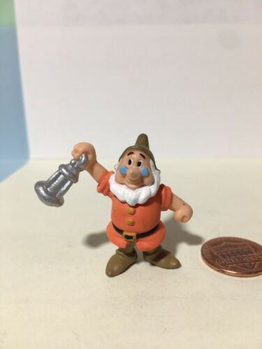 Doc Dwarf Miniature Plastic Pvc Figure Walt Disney Snow White Character Premium