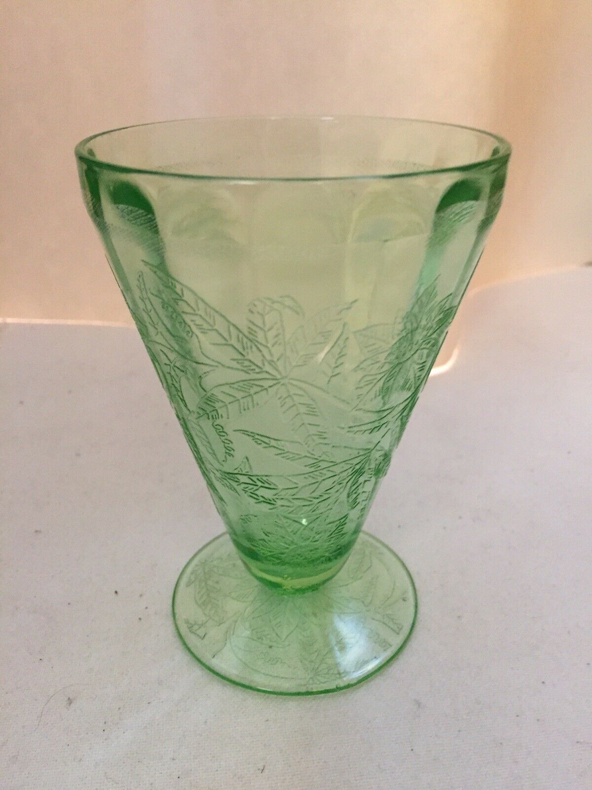 Vintage 4 5/8” Green Footed Tumbler. Floral “poinsettia” - Jeannette Glass Co.