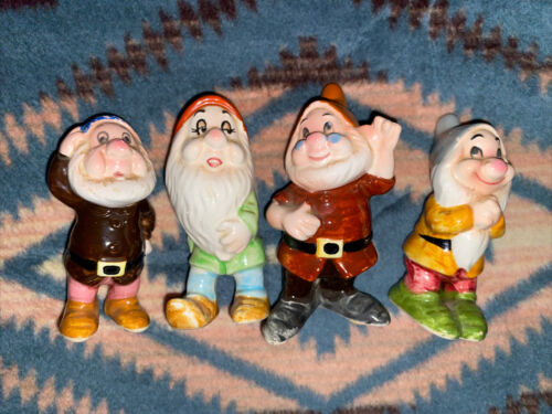 Disney Vintage Figurines Seven Dwarfs (set Of 4 Dwarfs) Made In Japan Disneyana