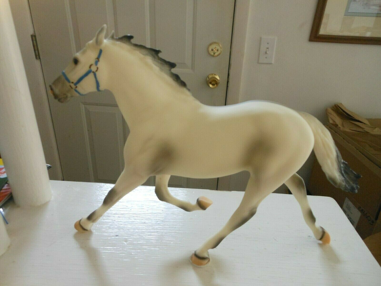 Breyer Horse #701797 Before The Wind Alabaster Pacer Standardbred 1997