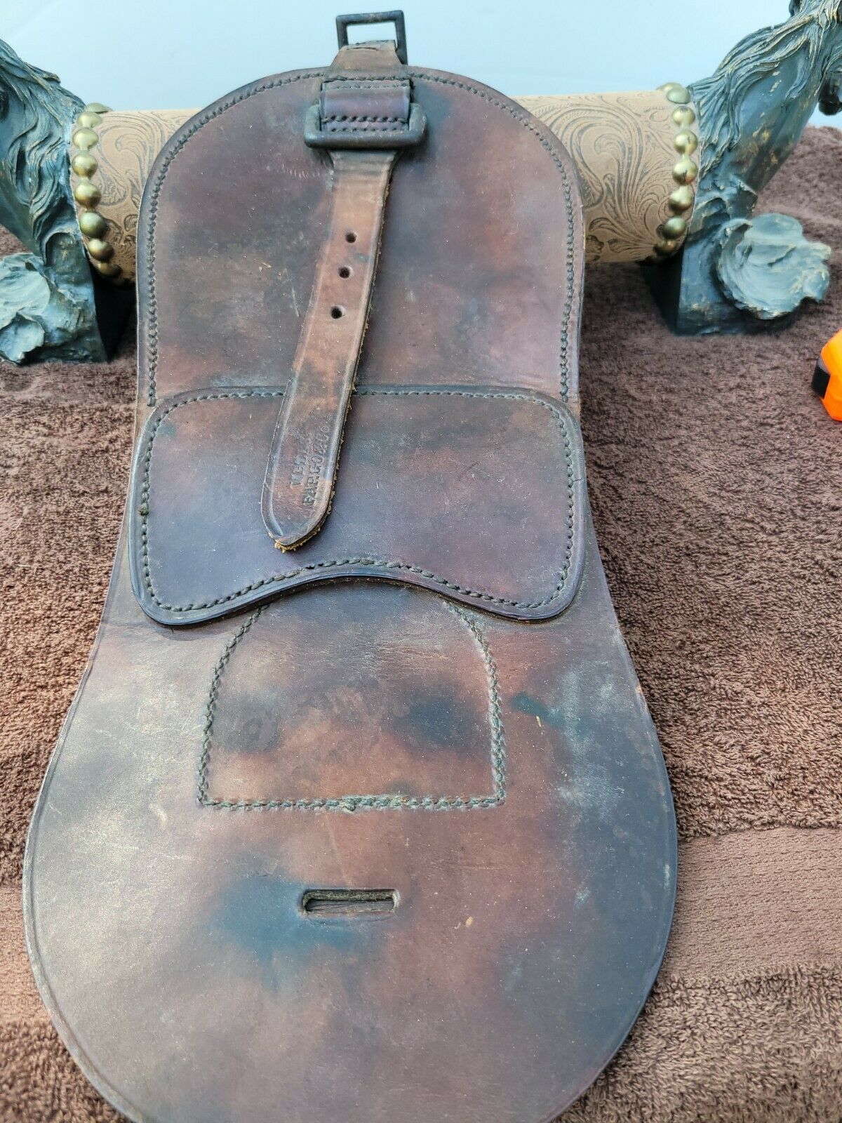 Wells Fargo Co Horse Shoe Carrying Pouch. Excellent Cond Real Deal No Repo.